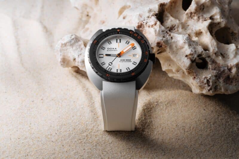 DOXA SUB 300β Searambler White Rubber Strap