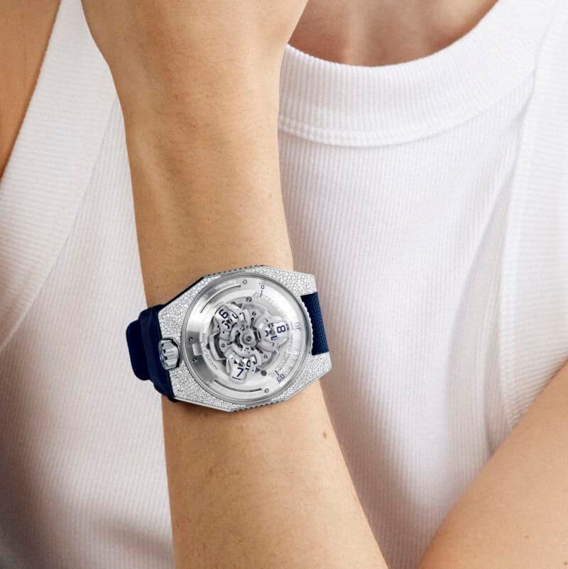 Urwerk UR-100V Stardust