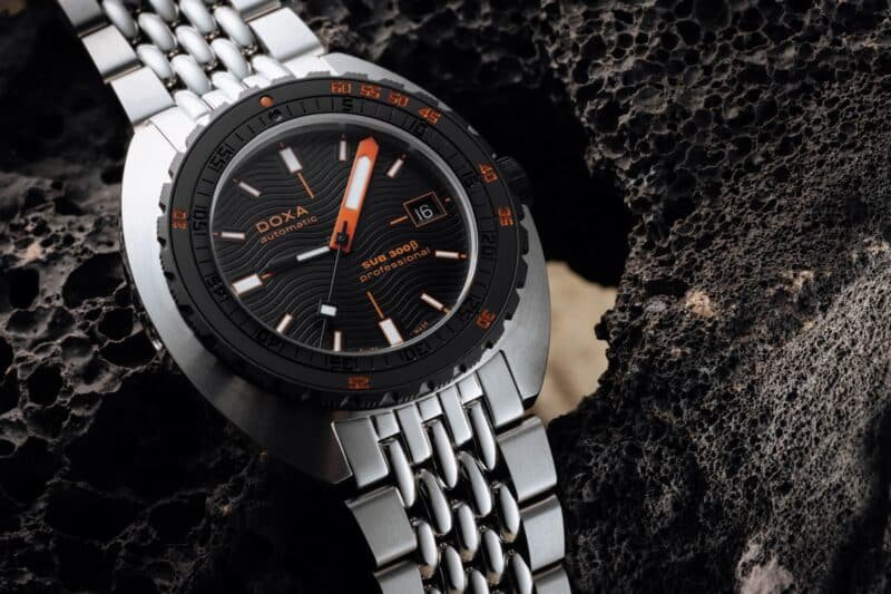Doxa SUB 300β Professional Stainless-Steel "Rice Grain" Bracelet