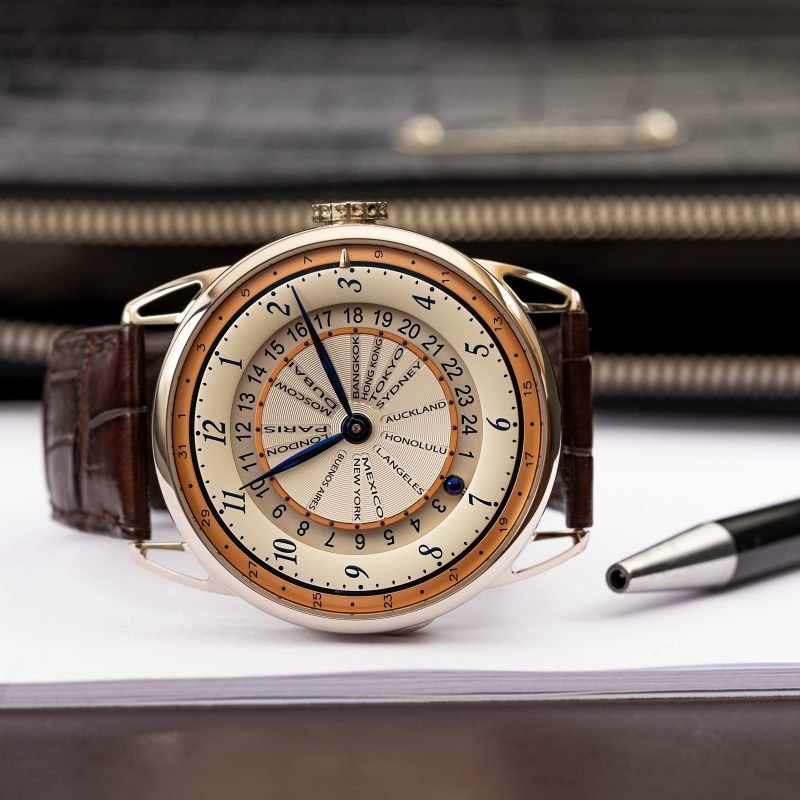 De Bethune DB25 World Traveller